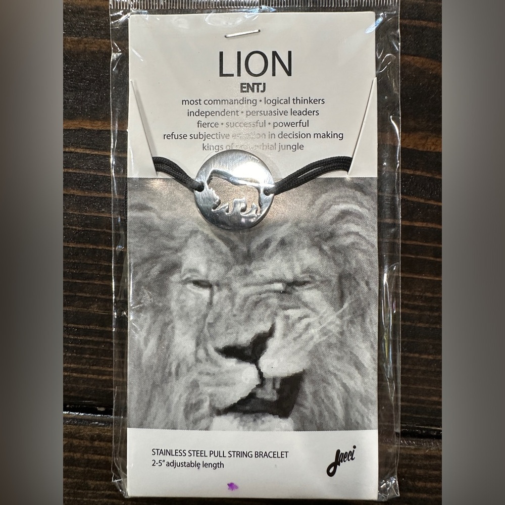 Jaeci lion spirit animal bracelet NWT